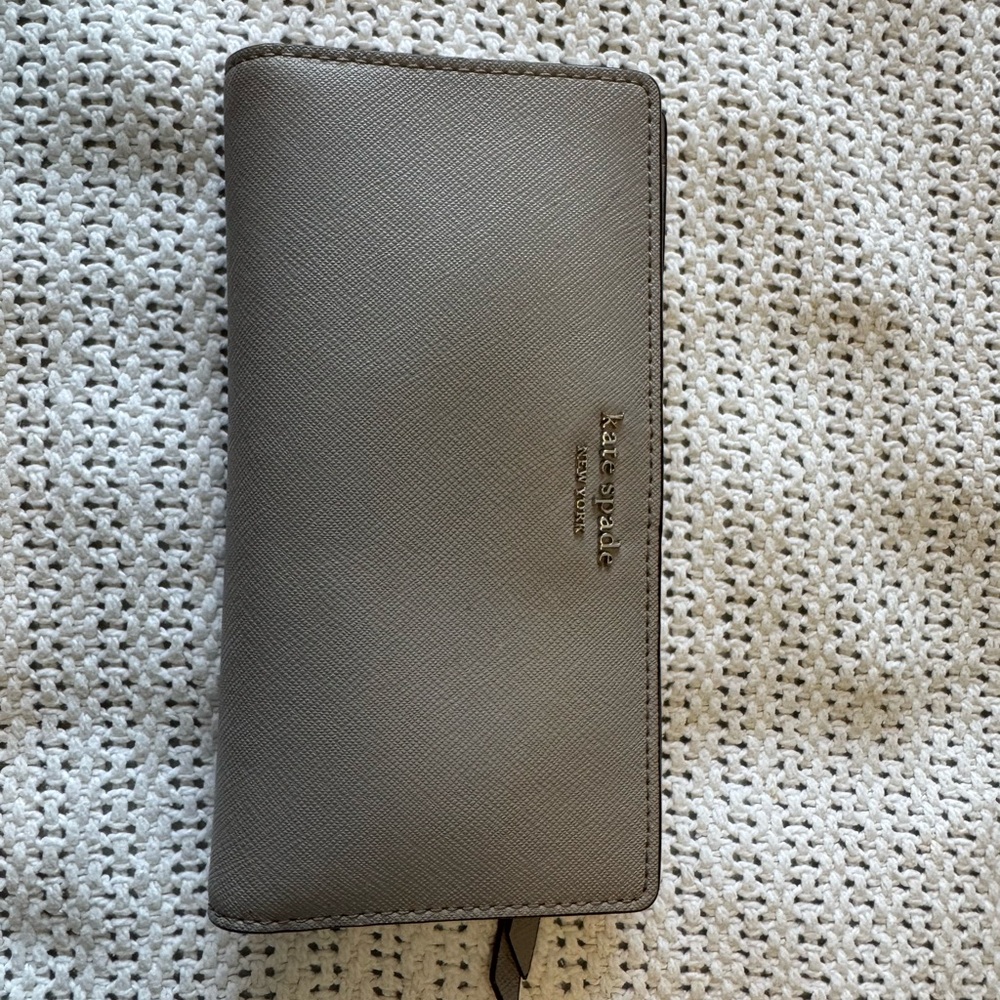 Kate Spade Taupe Wallet